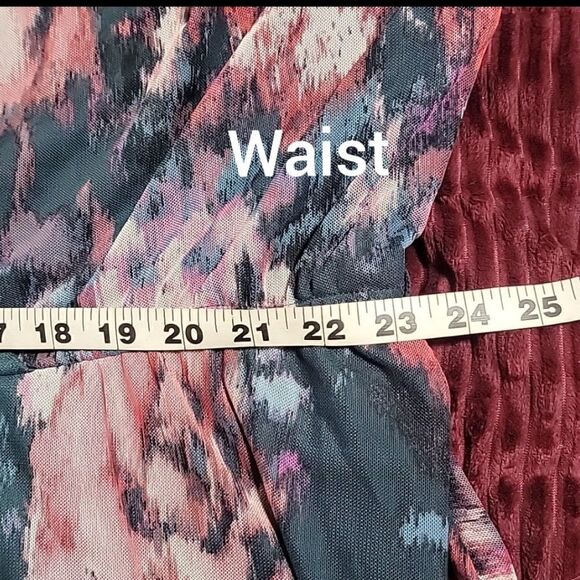 Crossover High-Low Maxi Dress - Picture 8 of 9